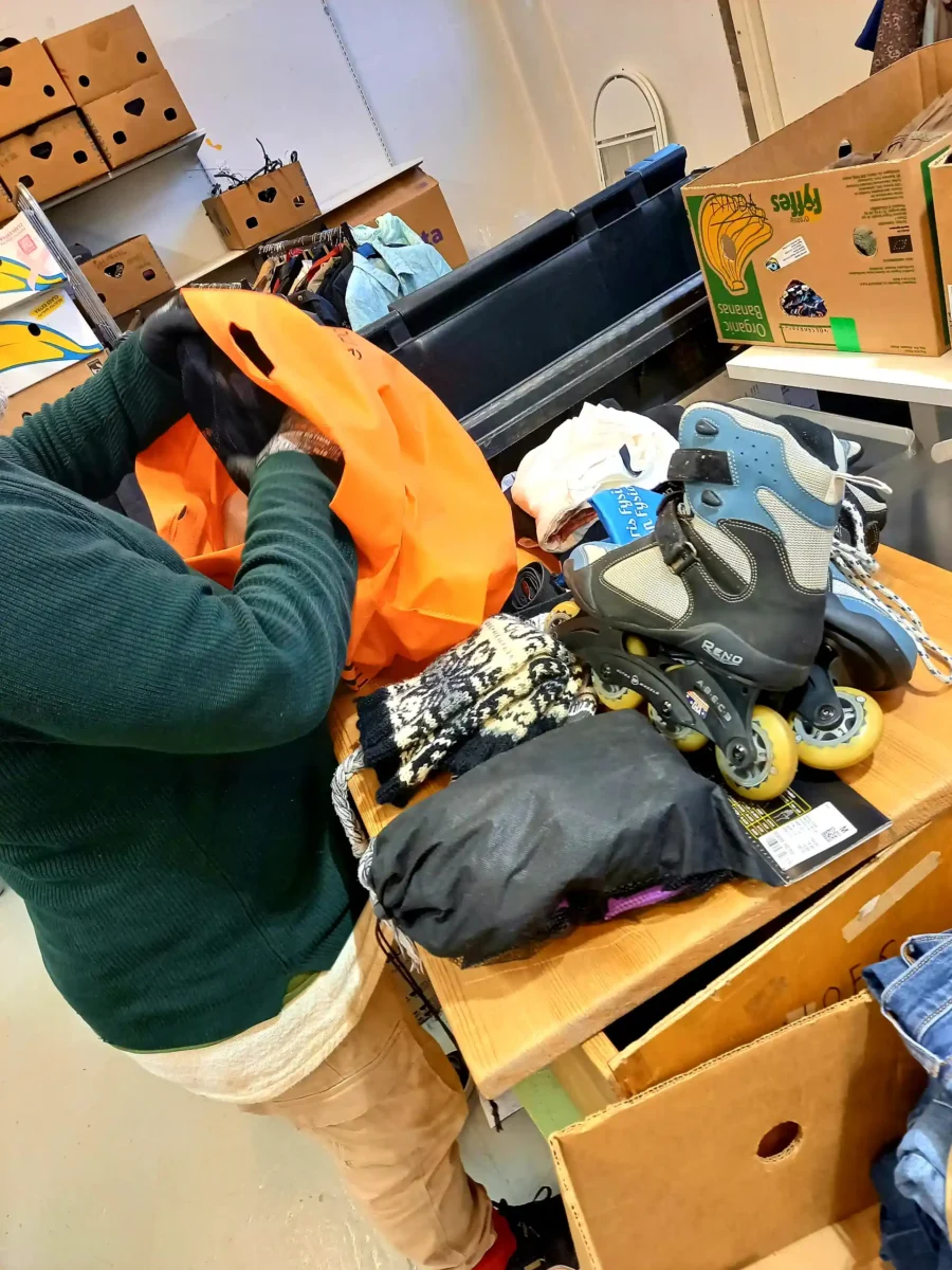 Varumottagnings arbete.